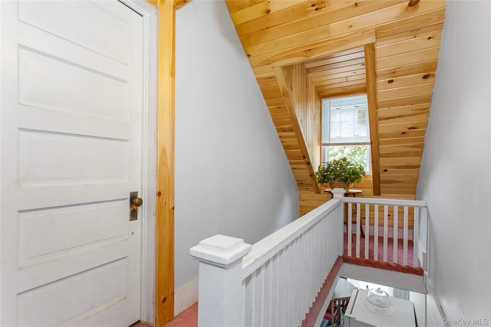 46 Lakewood Avenue Monticello, NY 12701