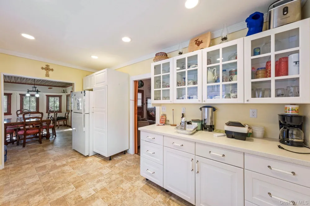 184 Yankee Lake Road Wurtsboro, NY 12790