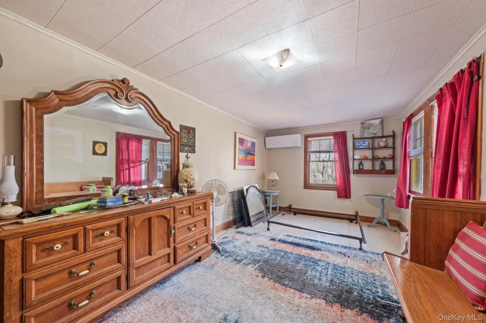 184 Yankee Lake Road Wurtsboro, NY 12790