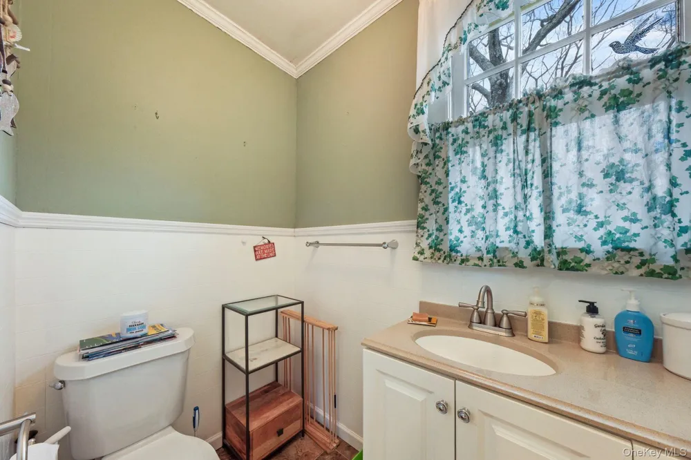 184 Yankee Lake Road Wurtsboro, NY 12790
