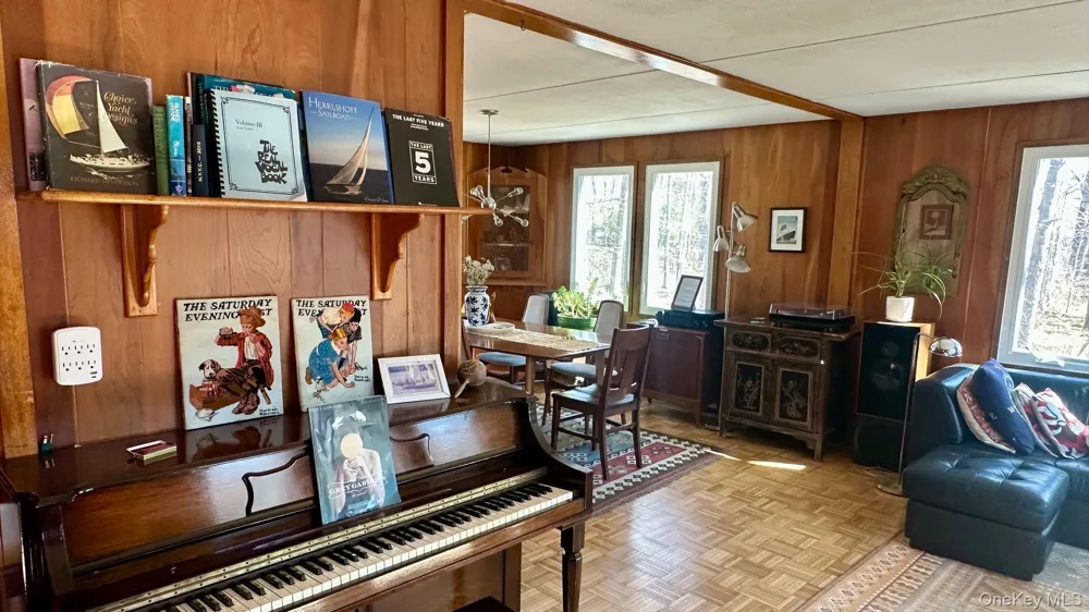 9 Johnston Road Shelter Island, NY 11964