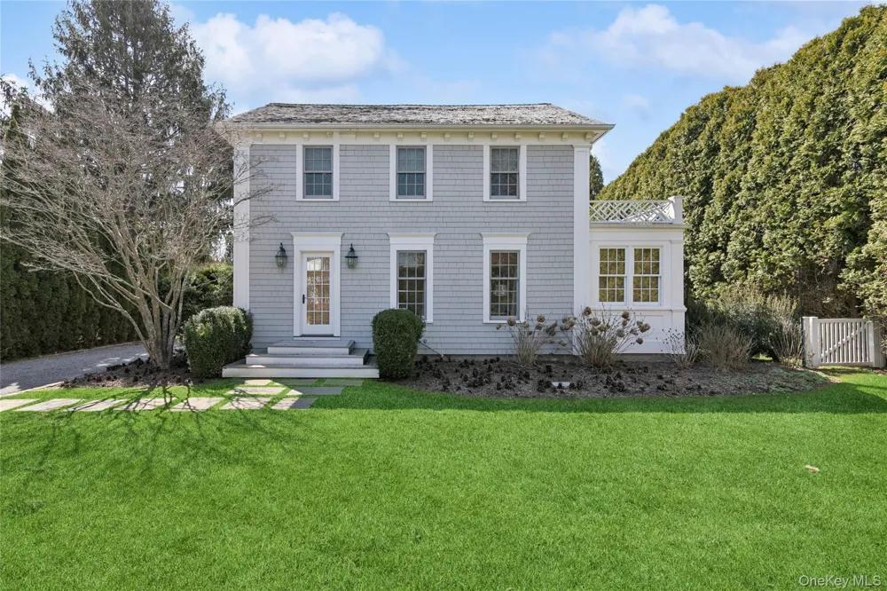 60 Old Town Crossing Southampton, NY 11968