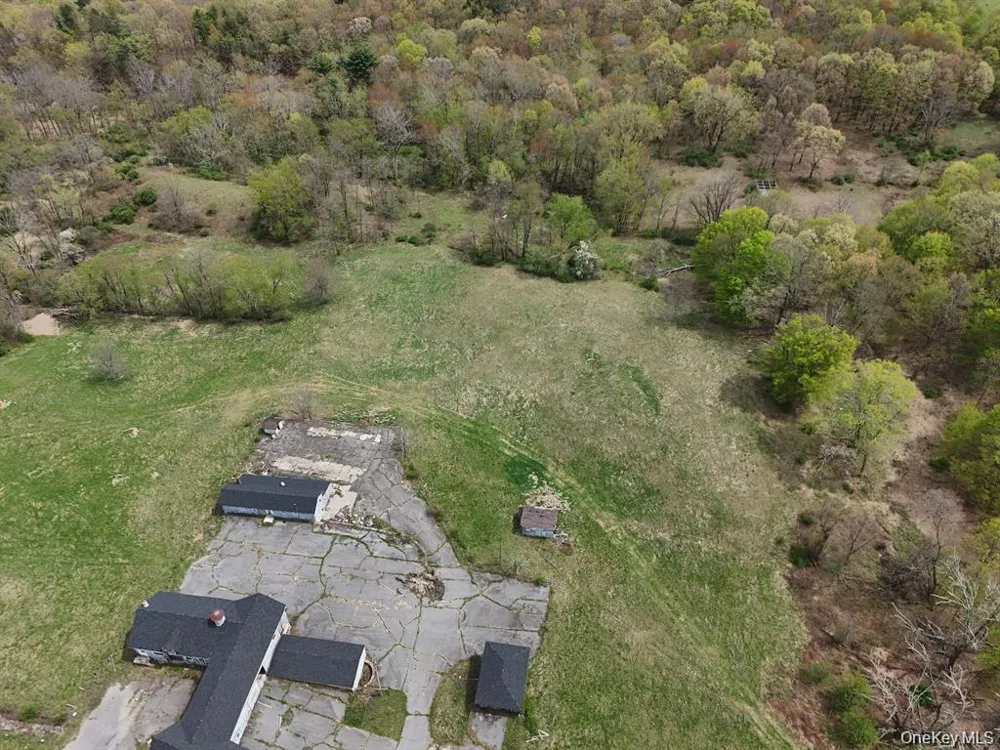 242 Old Mountain Road Otisville, NY 10963
