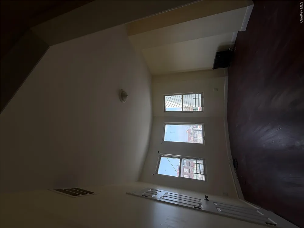 16842 Liberty Avenue Jamaica, NY 11433