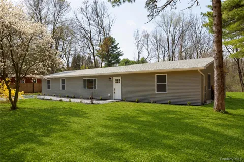 7 Eckelman Drive