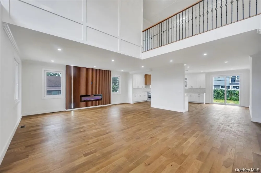 2571 Alder Avenue East Meadow, NY 11554