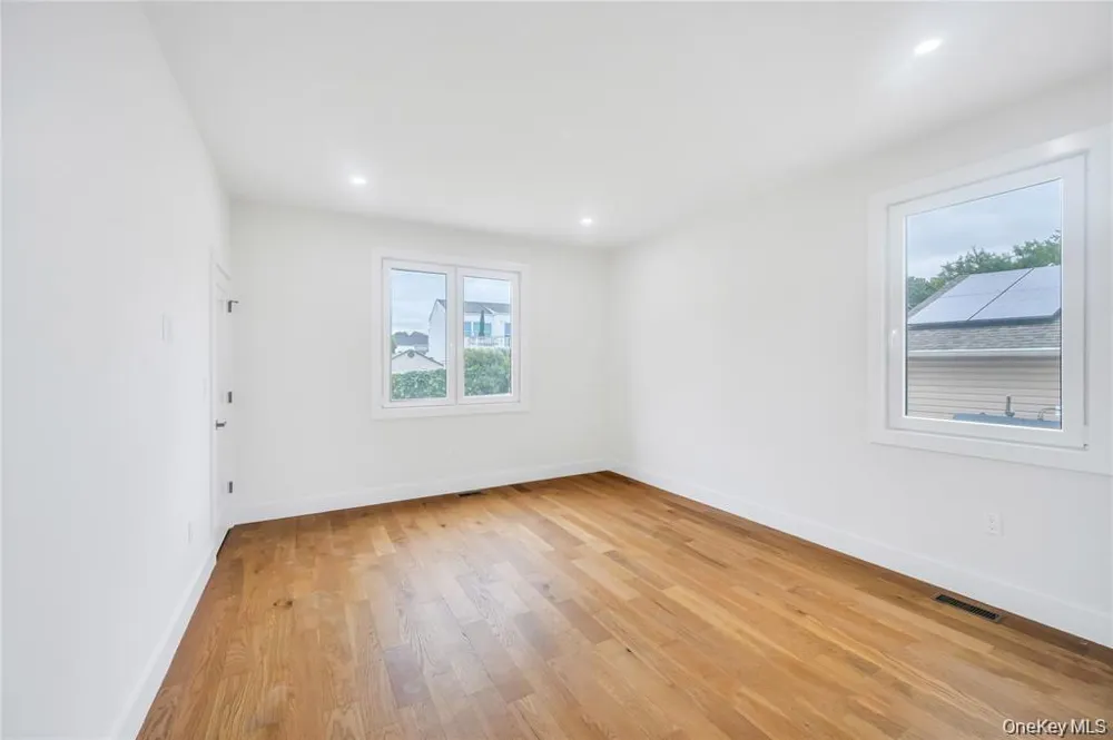 2571 Alder Avenue East Meadow, NY 11554