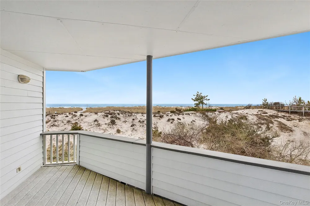 261 Dune Road #5 Westhampton Beach, NY 11978