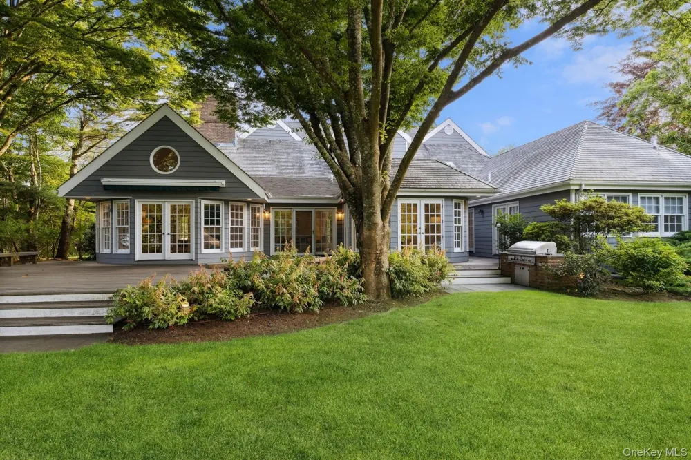 62 Beach Lane Westhampton Beach, NY 11978