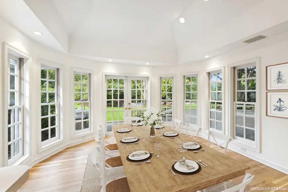 62 Beach Lane Westhampton Beach, NY 11978
