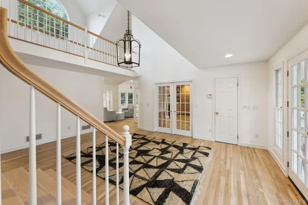 62 Beach Lane Westhampton Beach, NY 11978