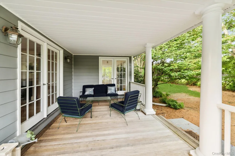 62 Beach Lane Westhampton Beach, NY 11978