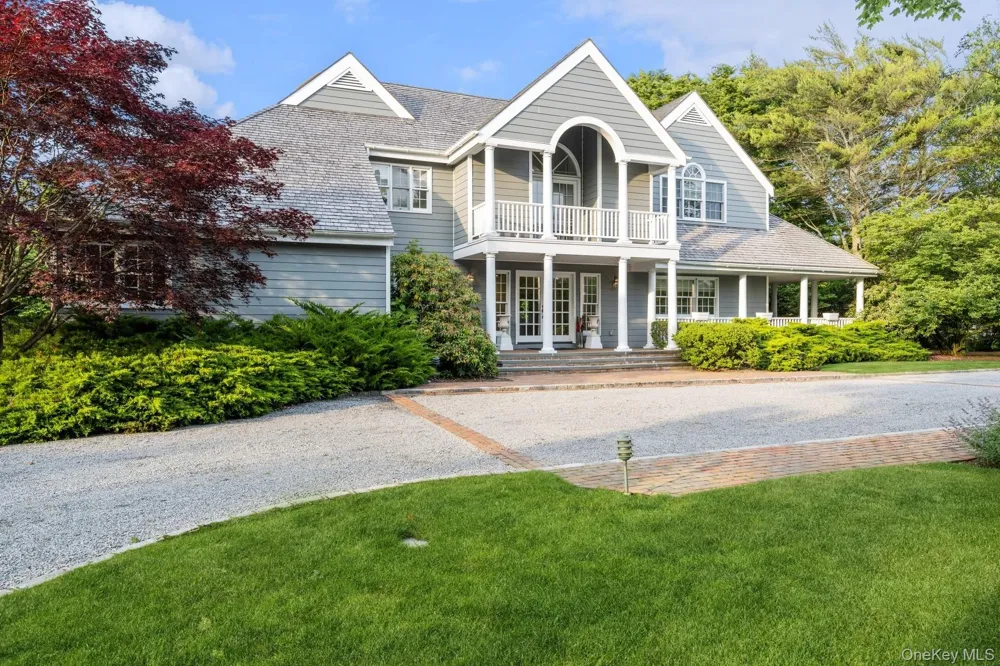 62 Beach Lane Westhampton Beach, NY 11978