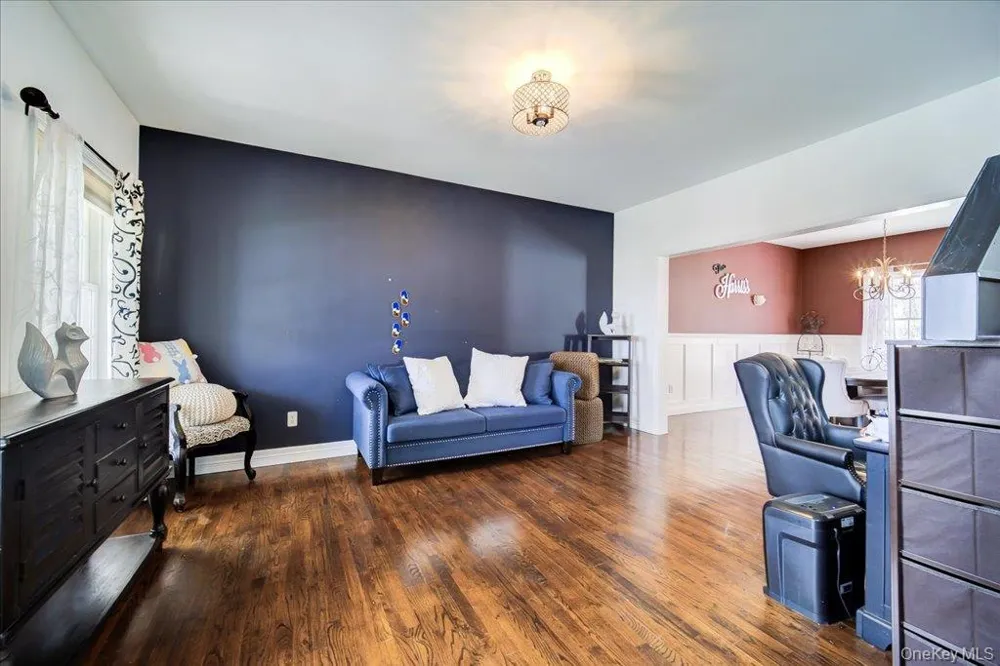 17 Long View Drive Unionville, NY 10988
