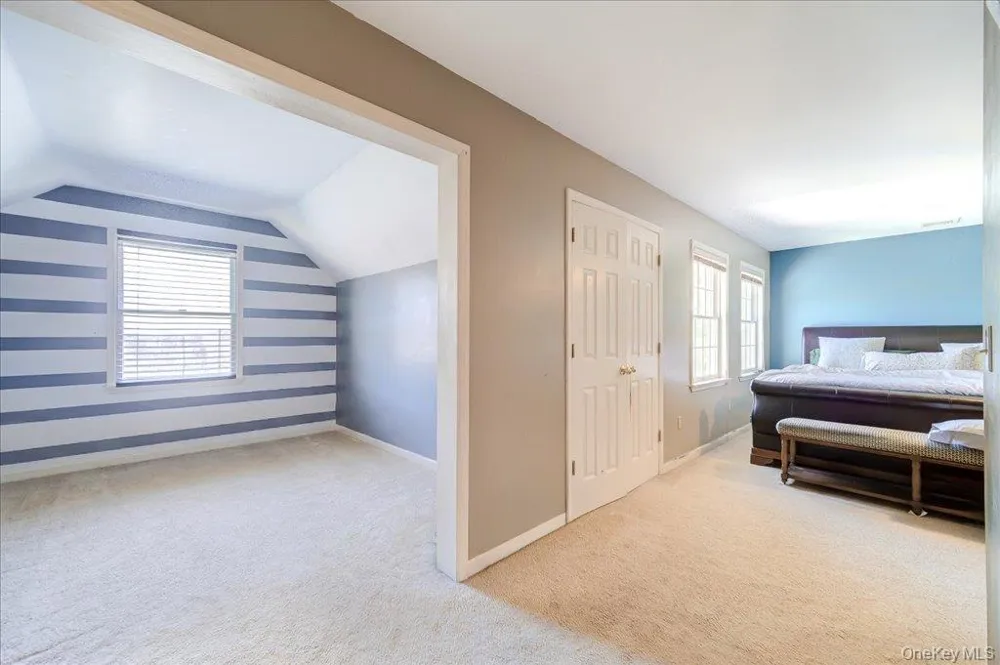 17 Long View Drive Unionville, NY 10988