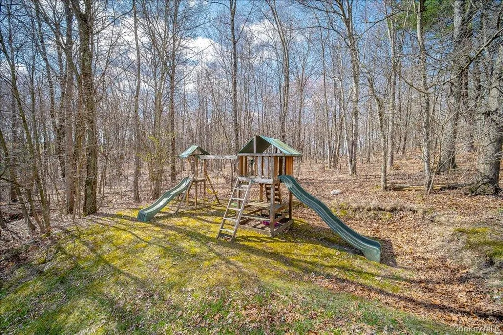 17 Long View Drive Unionville, NY 10988