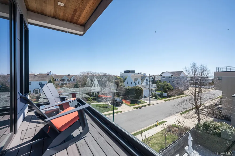 46 Nantwick Street Lido Beach, NY 11561