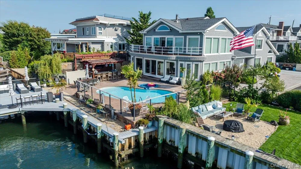 94 Heron Street Long Beach, NY 11561