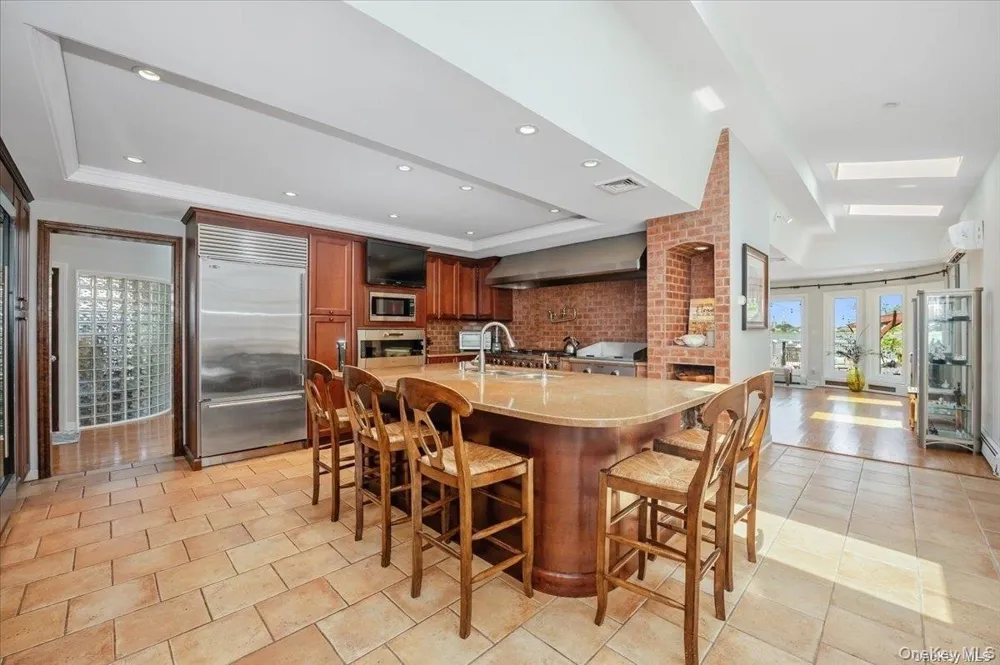 94 Heron Street Long Beach, NY 11561