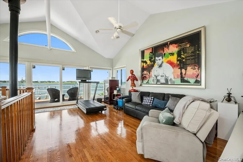 94 Heron Street Long Beach, NY 11561