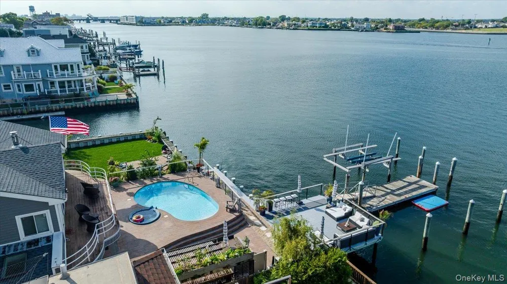 94 Heron Street Long Beach, NY 11561