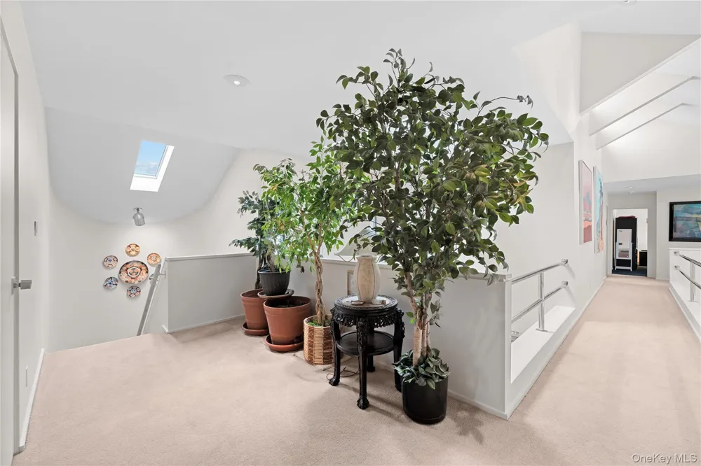 1010 Seawane Drive Hewlett Harbor, NY 11557
