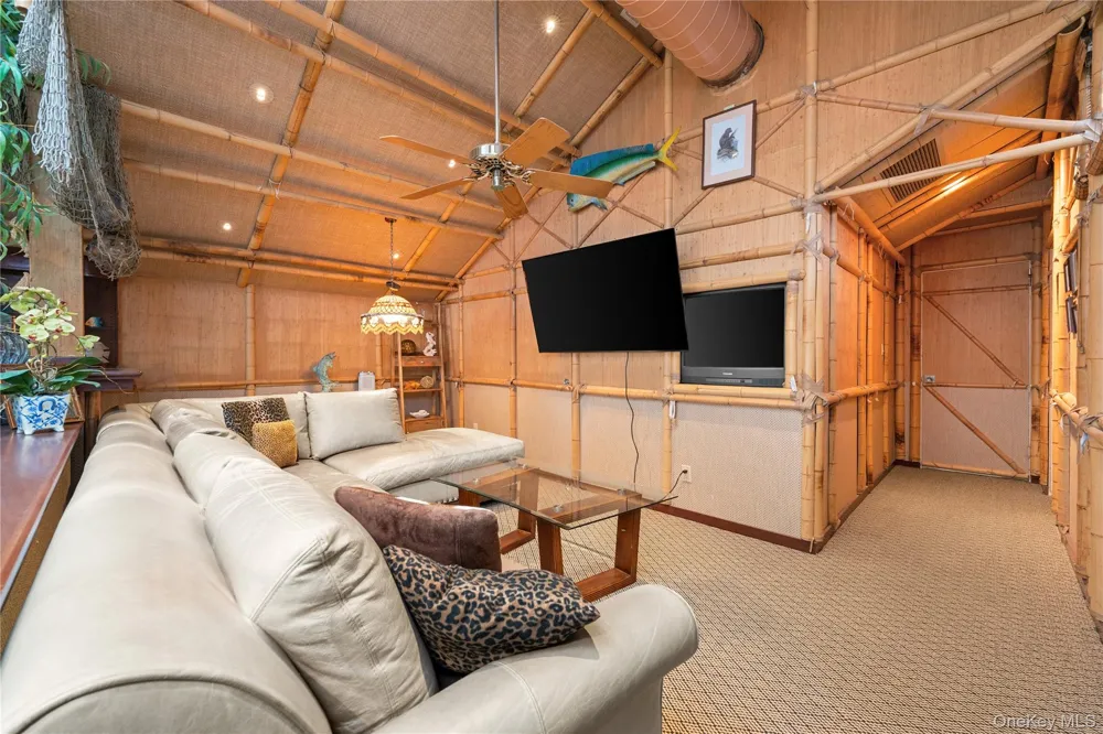 1010 Seawane Drive Hewlett Harbor, NY 11557