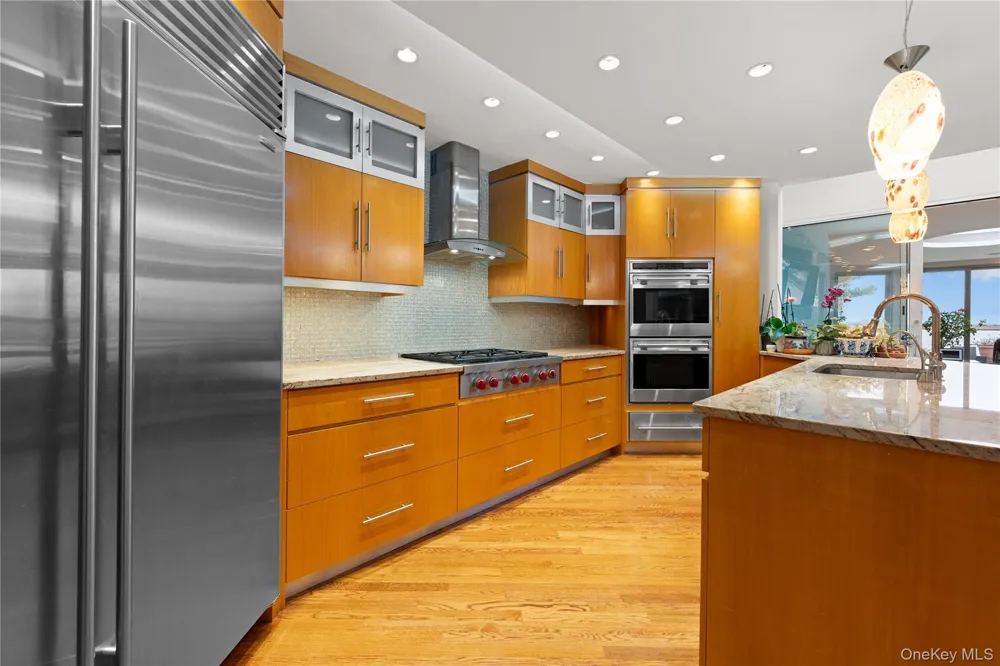 1010 Seawane Drive Hewlett Harbor, NY 11557