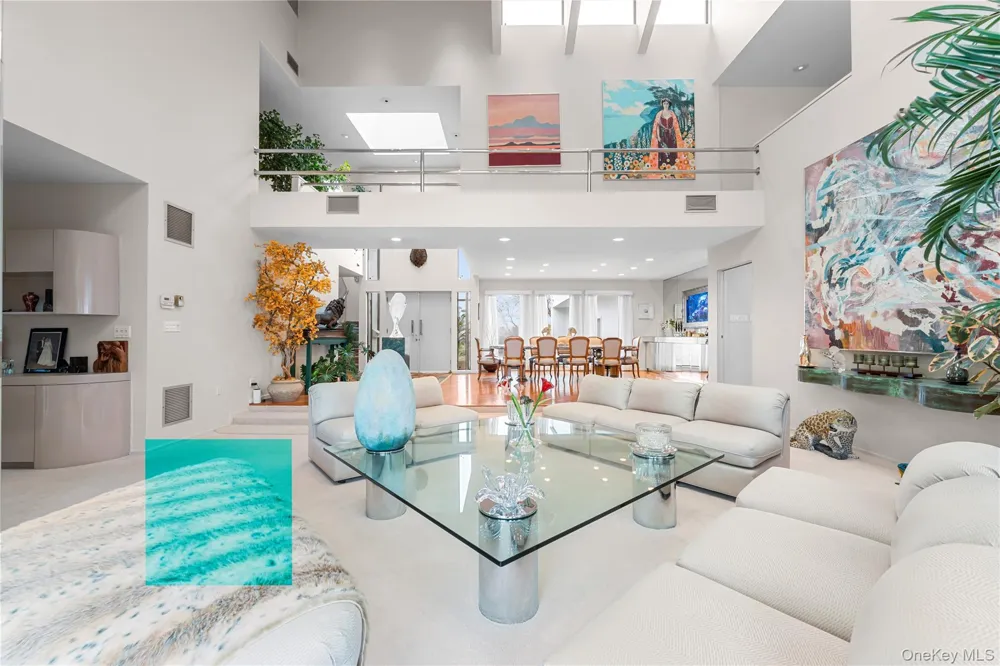 1010 Seawane Drive Hewlett Harbor, NY 11557