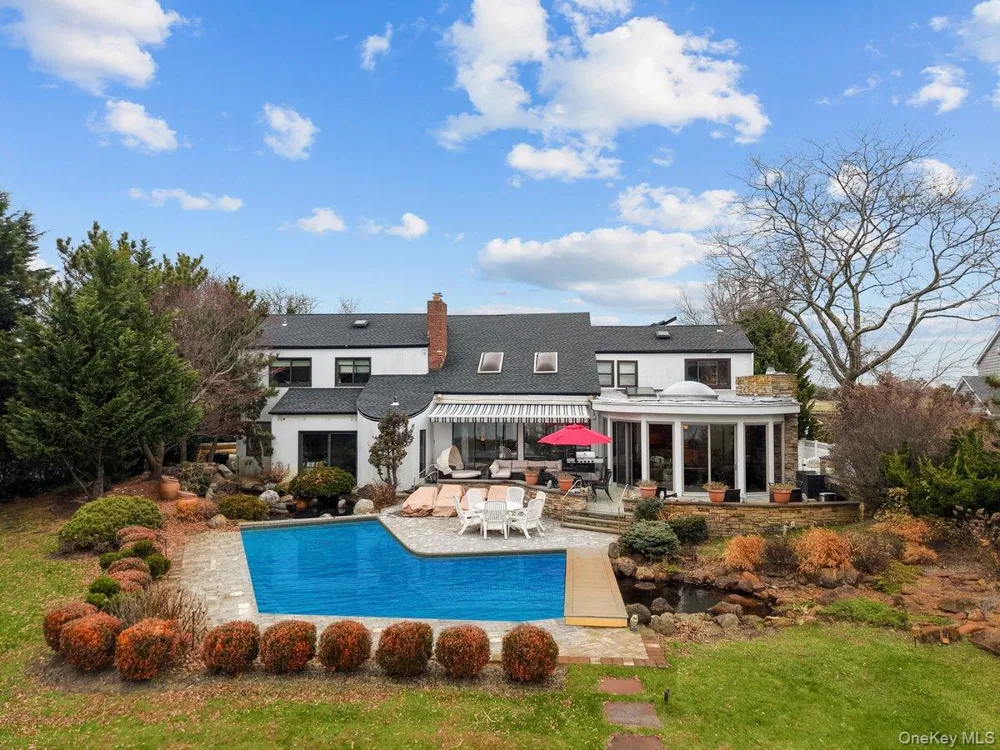 1010 Seawane Drive Hewlett Harbor, NY 11557