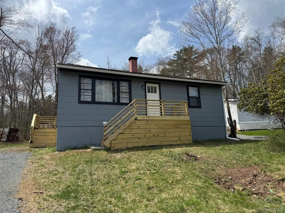 5 Lucky Lane Narrowsburg, NY 12764