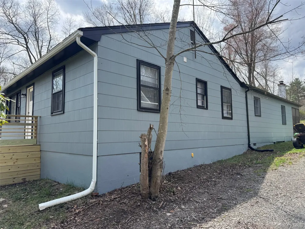 5 Lucky Lane Narrowsburg, NY 12764