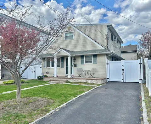 19 Tameling Avenue