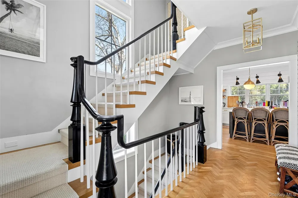 64 Hazelwood Avenue Westhampton Beach, NY 11978