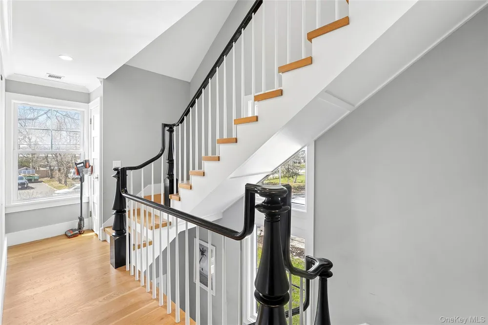 64 Hazelwood Avenue Westhampton Beach, NY 11978