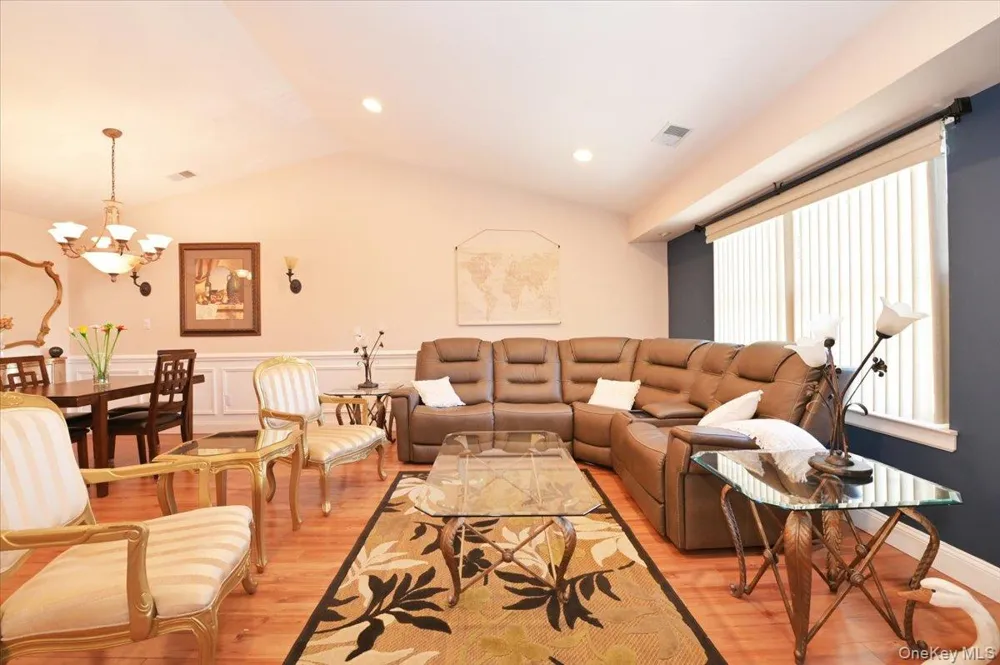 80 Morley Circle Melville, NY 11747