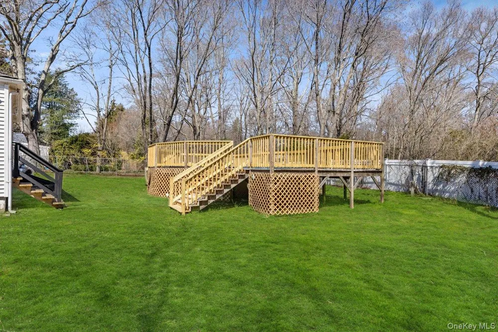 819 Canal Road Mount Sinai, NY 11766
