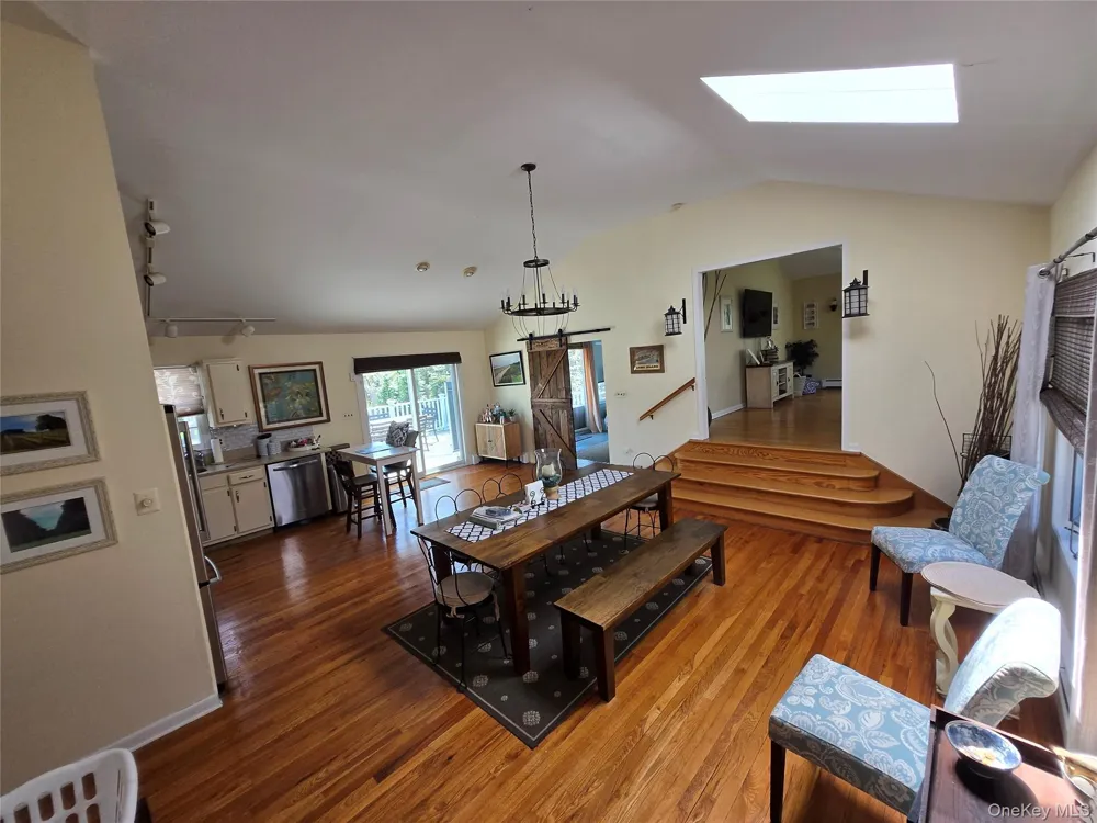 870 Noyack Road Southampton, NY 11968