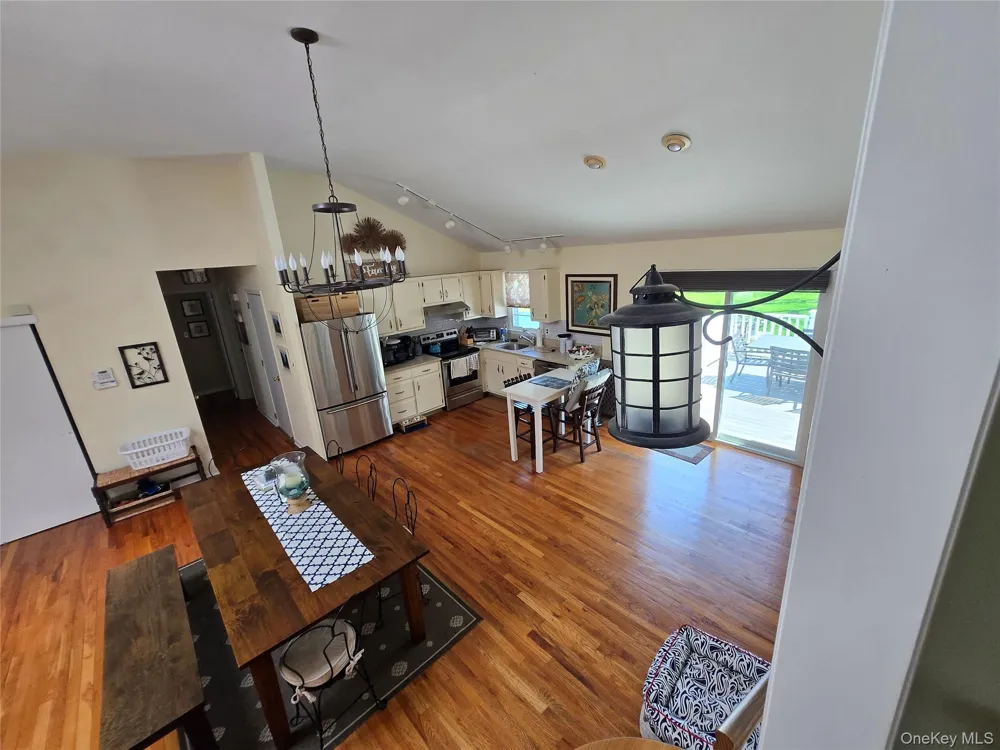 870 Noyack Road Southampton, NY 11968