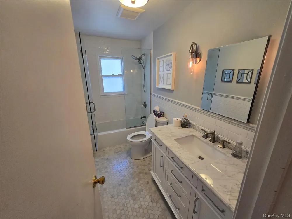 870 Noyack Road Southampton, NY 11968