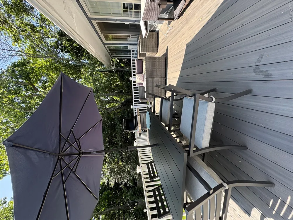 870 Noyack Road Southampton, NY 11968