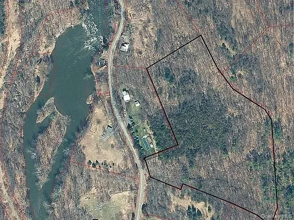 410 County Rt. 25 Hudson, NY 12434