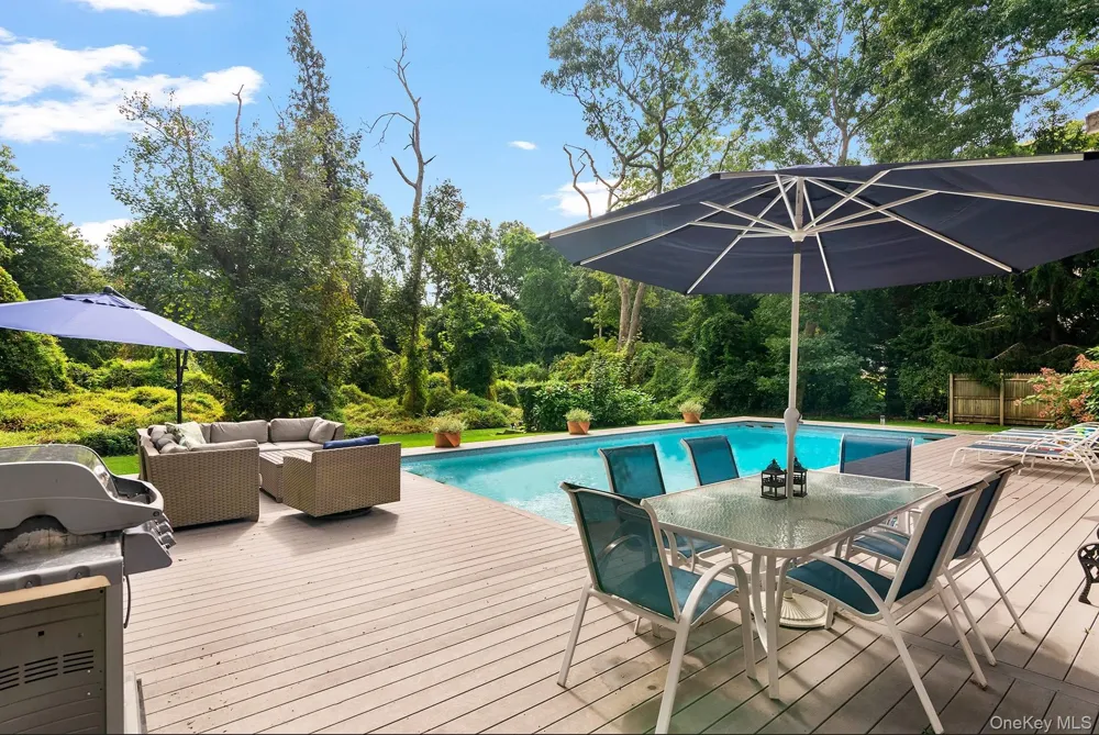 20 Cutter Court East Hampton, NY 11937