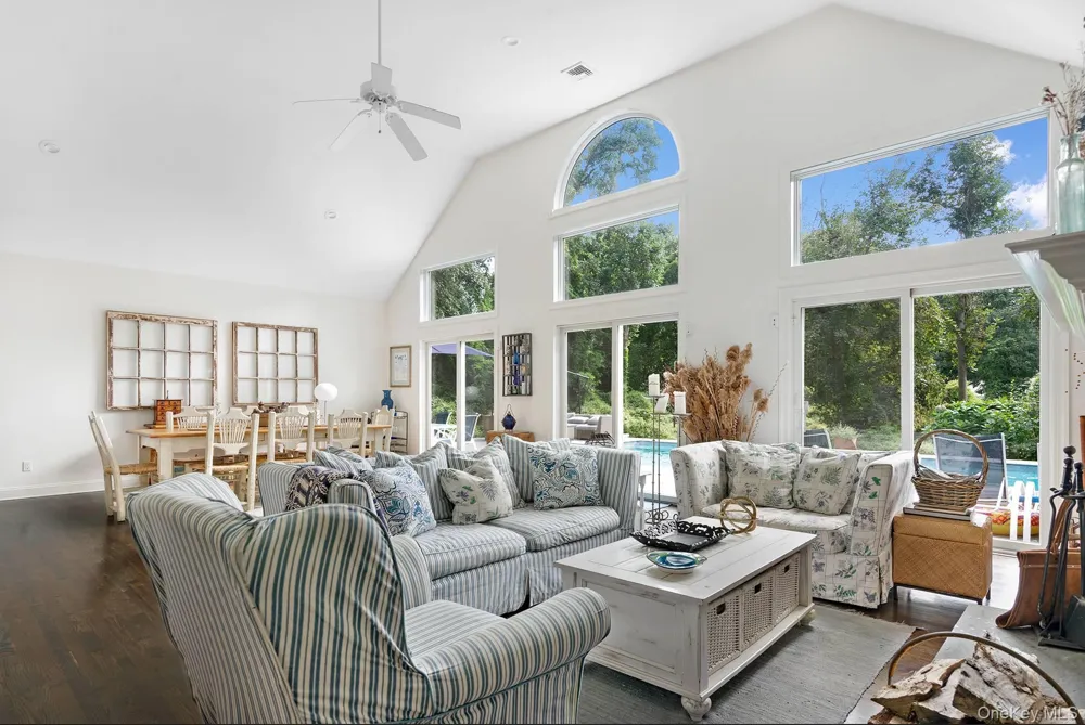 20 Cutter Court East Hampton, NY 11937