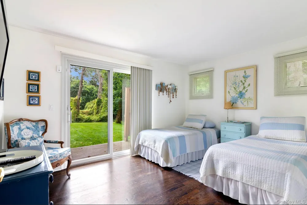 20 Cutter Court East Hampton, NY 11937