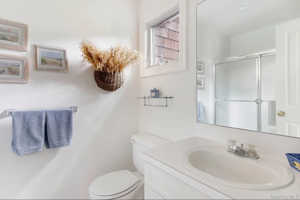 20 Cutter Court East Hampton, NY 11937