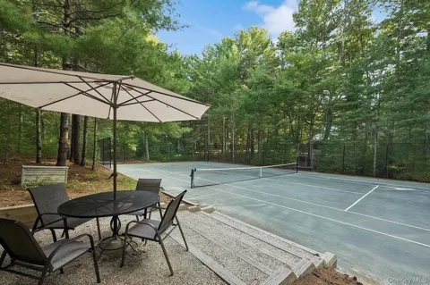 33 Oak Hill Lane