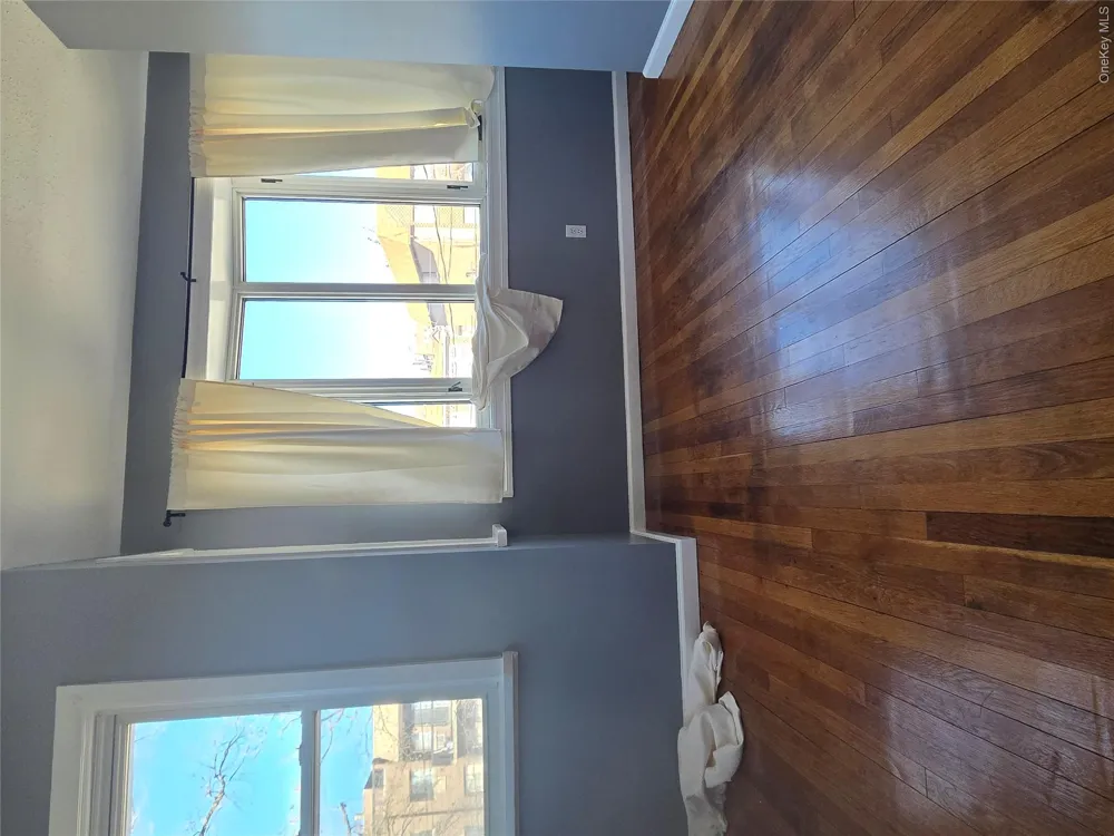 4253 157th Street #2nd floor