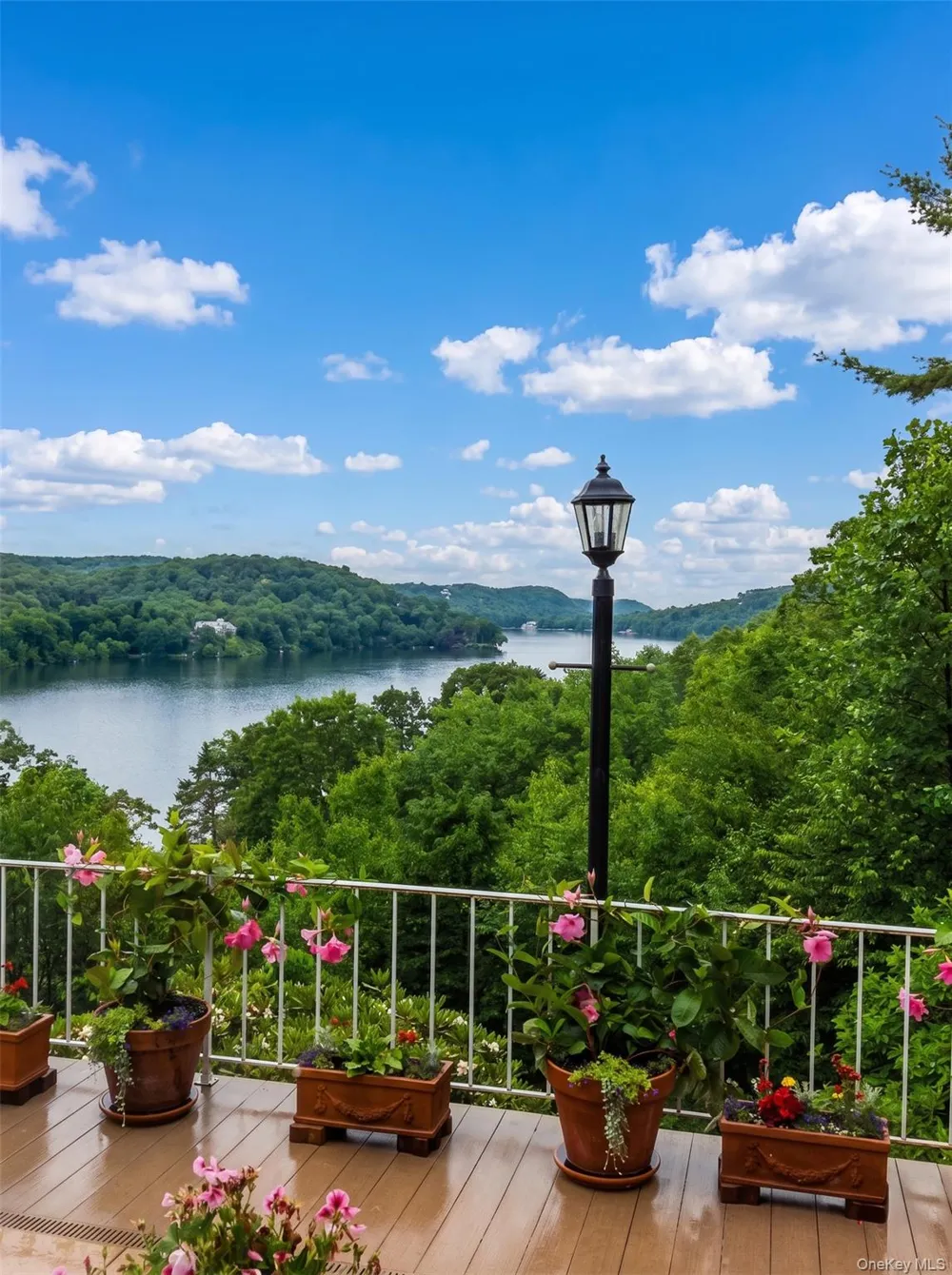 225 E Lake Road Tuxedo Park, NY 10987