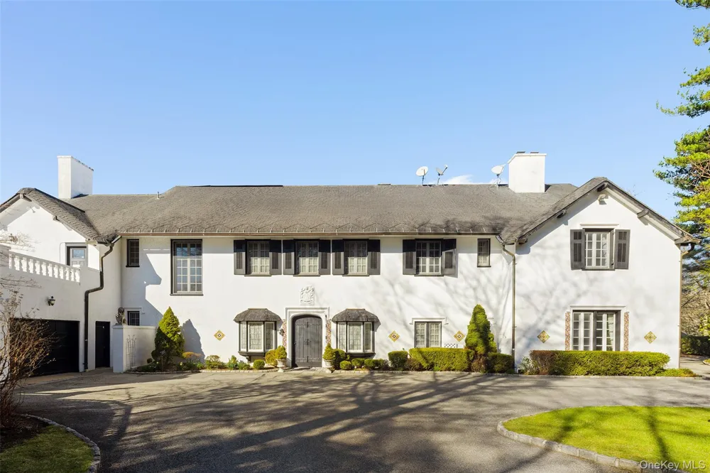 225 E Lake Road Tuxedo Park, NY 10987